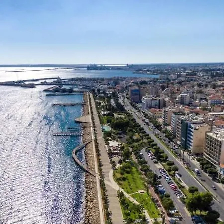 Apartman Beachfront Boutique - Eden Building Limassol